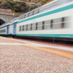 Treno in viaggio per Genova, da Pisa