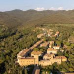 Cosa Vedere nella città di Bolgheri: terra del vino e patria di Carducci