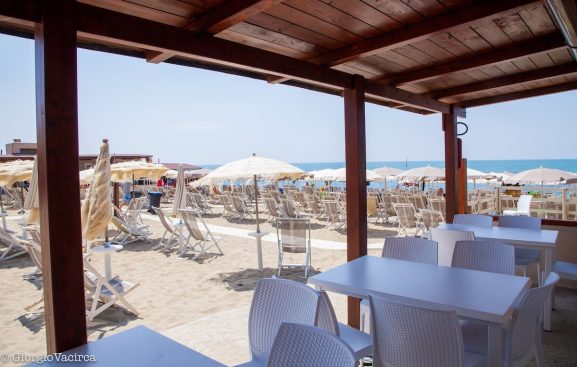 Il Big Fish è ristorante e stabilimento balneare