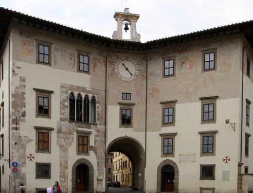 palazzo dellorologio pisa